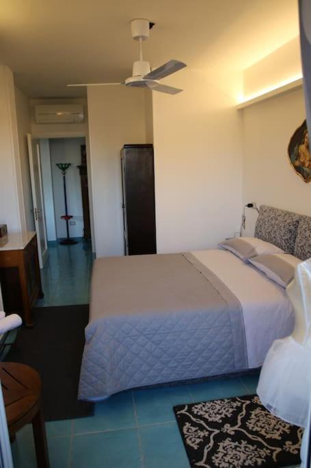 Suite La Fantella Attico In Centro Сан-Бенедетто-дель-Тронто Екстер'єр фото